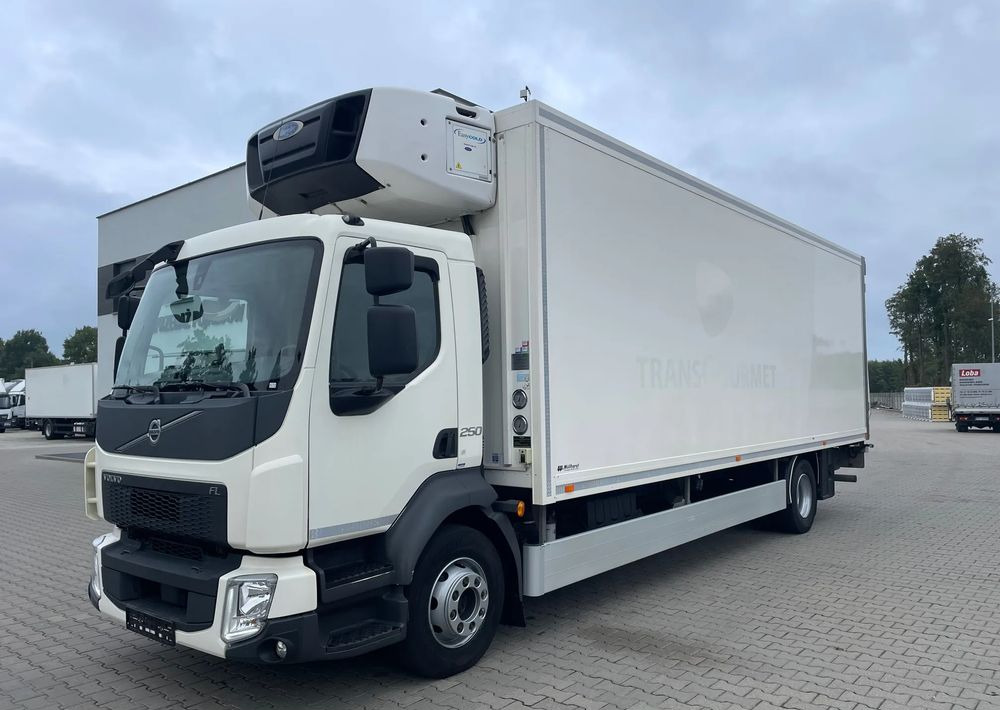 Volvo FL 16.250 CHŁODNIA - Kamion hladnjača: slika  Volvo FL 16.250 CHŁODNIA - Kamion hladnjača Volvo FL 16.250 CHŁODNIA - Kamion hladnjača: slika  Volvo FL 16.250 CHŁODNIA - Kamion hladnjača
