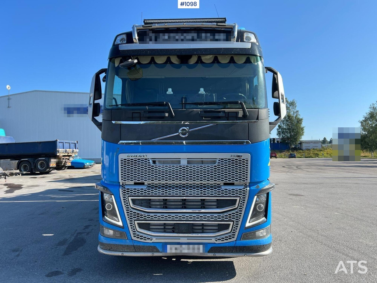 Volvo FH16 8*4 Flishugg - Drobilica za drvo: slika Volvo FH16 8*4 Flishugg - Drobilica za drvo Volvo FH16 8*4 Flishugg - Drobilica za drvo: slika Volvo FH16 8*4 Flishugg - Drobilica za drvo
