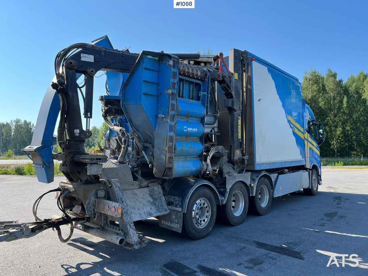 Volvo FH16 8*4 Flishugg - Drobilica za drvo: slika Volvo FH16 8*4 Flishugg - Drobilica za drvo Volvo FH16 8*4 Flishugg - Drobilica za drvo: slika Volvo FH16 8*4 Flishugg - Drobilica za drvo