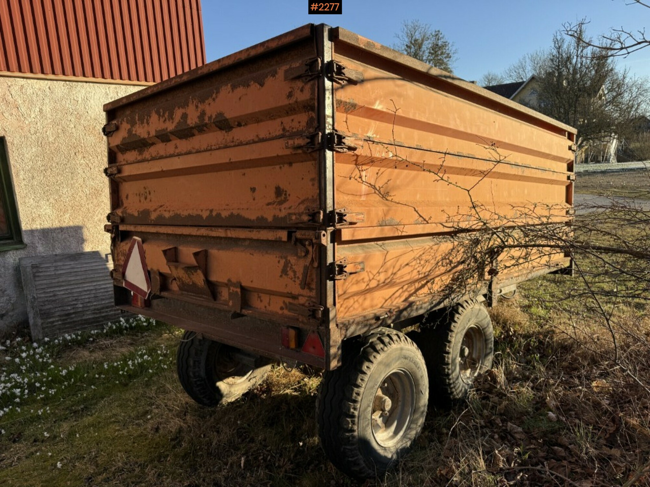 Grain Wagon Boggie - Nagibna prikolica za poljoprivredna gospodarstva/ Istovarivač: slika Grain Wagon Boggie - Nagibna prikolica za poljoprivredna gospodarstva/ Istovarivač Grain Wagon Boggie - Nagibna prikolica za poljoprivredna gospodarstva/ Istovarivač: slika Grain Wagon Boggie - Nagibna prikolica za poljoprivredna gospodarstva/ Istovarivač