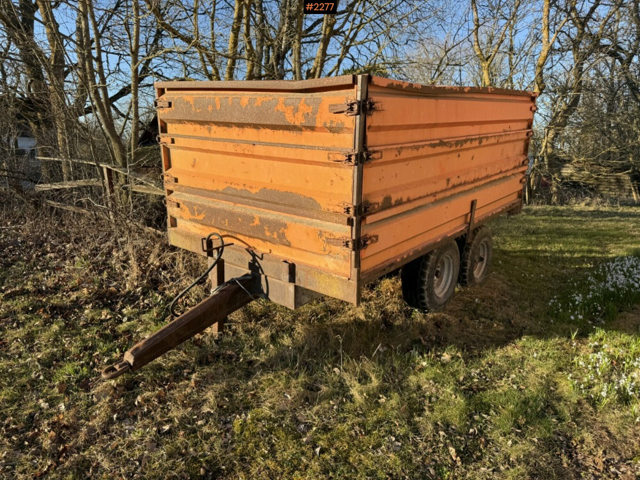 Grain Wagon Boggie - Nagibna prikolica za poljoprivredna gospodarstva/ Istovarivač: slika Grain Wagon Boggie - Nagibna prikolica za poljoprivredna gospodarstva/ Istovarivač Grain Wagon Boggie - Nagibna prikolica za poljoprivredna gospodarstva/ Istovarivač: slika Grain Wagon Boggie - Nagibna prikolica za poljoprivredna gospodarstva/ Istovarivač