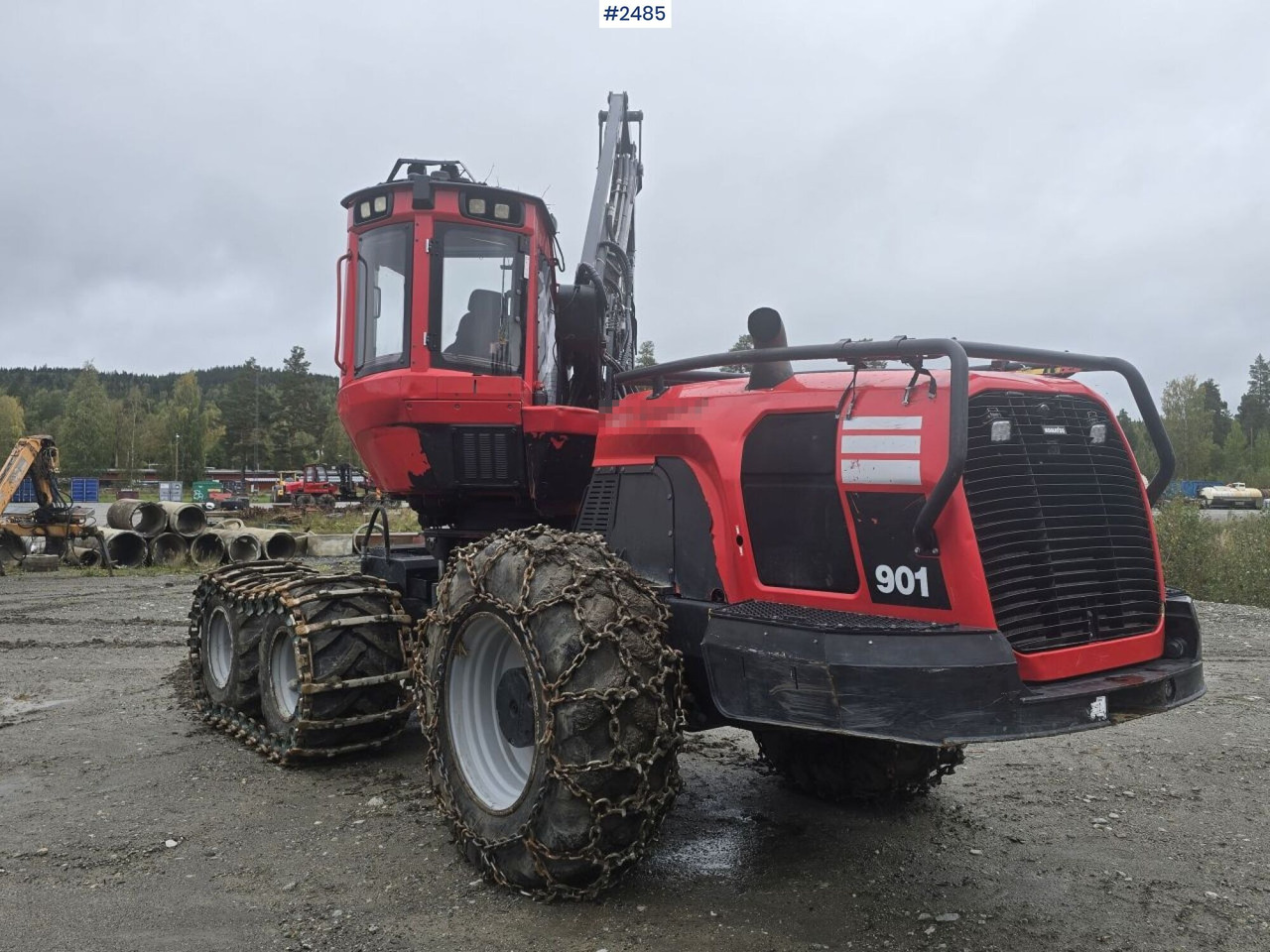 Harvester Komatsu XH901-5 - Kombajn za šumarstvo: slika Harvester Komatsu XH901-5 - Kombajn za šumarstvo Harvester Komatsu XH901-5 - Kombajn za šumarstvo: slika Harvester Komatsu XH901-5 - Kombajn za šumarstvo