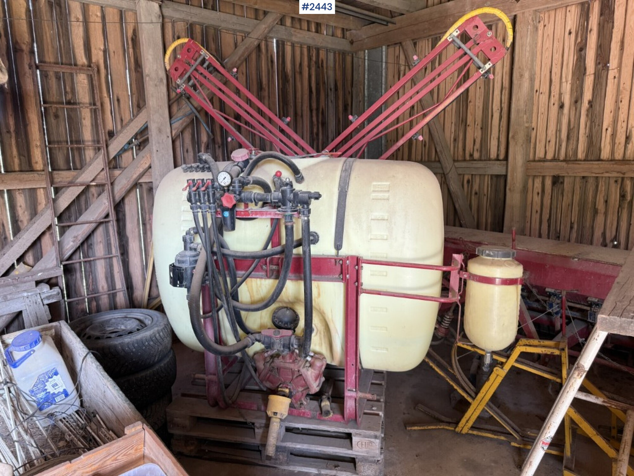 Sprayer Hardi 800L 12m - Prskalica: slika Sprayer Hardi 800L 12m - Prskalica Sprayer Hardi 800L 12m - Prskalica: slika Sprayer Hardi 800L 12m - Prskalica