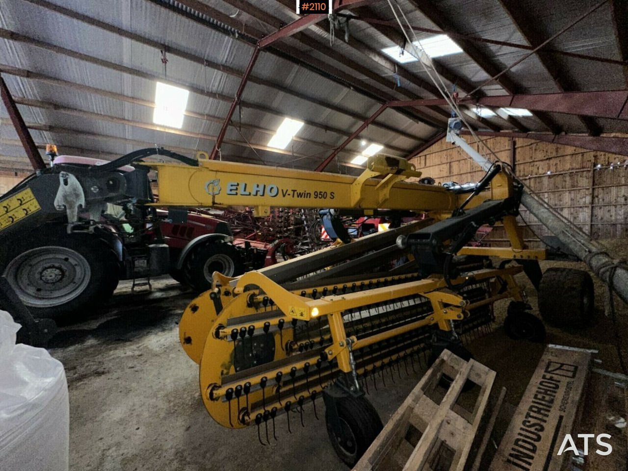 Towed Swathers ELHO V-Twin 950 S - Prevrtač sijena/ Grabulje: slika Towed Swathers ELHO V-Twin 950 S - Prevrtač sijena/ Grabulje Towed Swathers ELHO V-Twin 950 S - Prevrtač sijena/ Grabulje: slika Towed Swathers ELHO V-Twin 950 S - Prevrtač sijena/ Grabulje