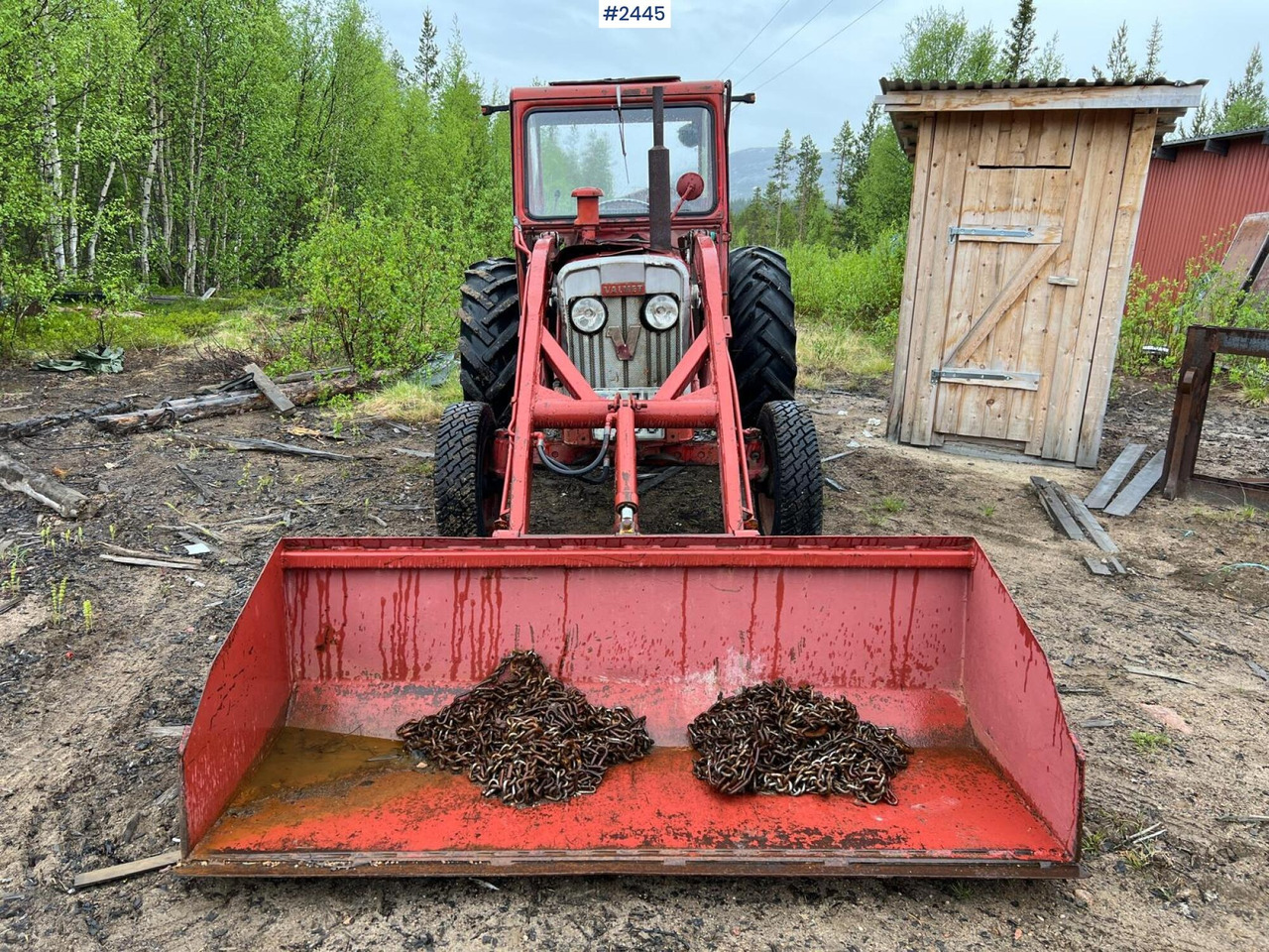 VALMET 565 Tractor with bucket - Traktor: slika VALMET 565 Tractor with bucket - Traktor VALMET 565 Tractor with bucket - Traktor: slika VALMET 565 Tractor with bucket - Traktor