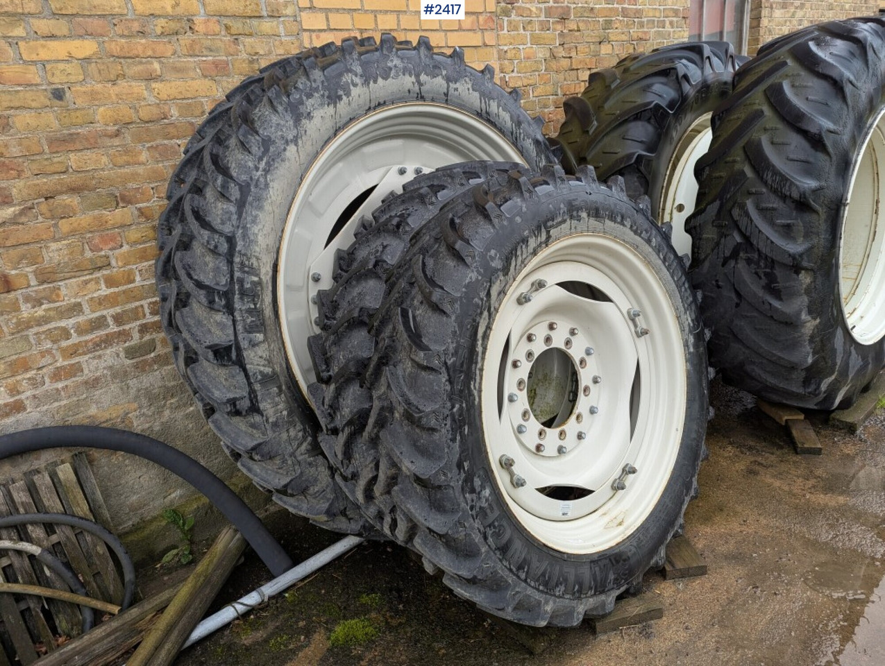 Wheel aligner, Alliance 320/90 R54 - Kompletan kotač: slika Wheel aligner, Alliance 320/90 R54 - Kompletan kotač Wheel aligner, Alliance 320/90 R54 - Kompletan kotač: slika Wheel aligner, Alliance 320/90 R54 - Kompletan kotač