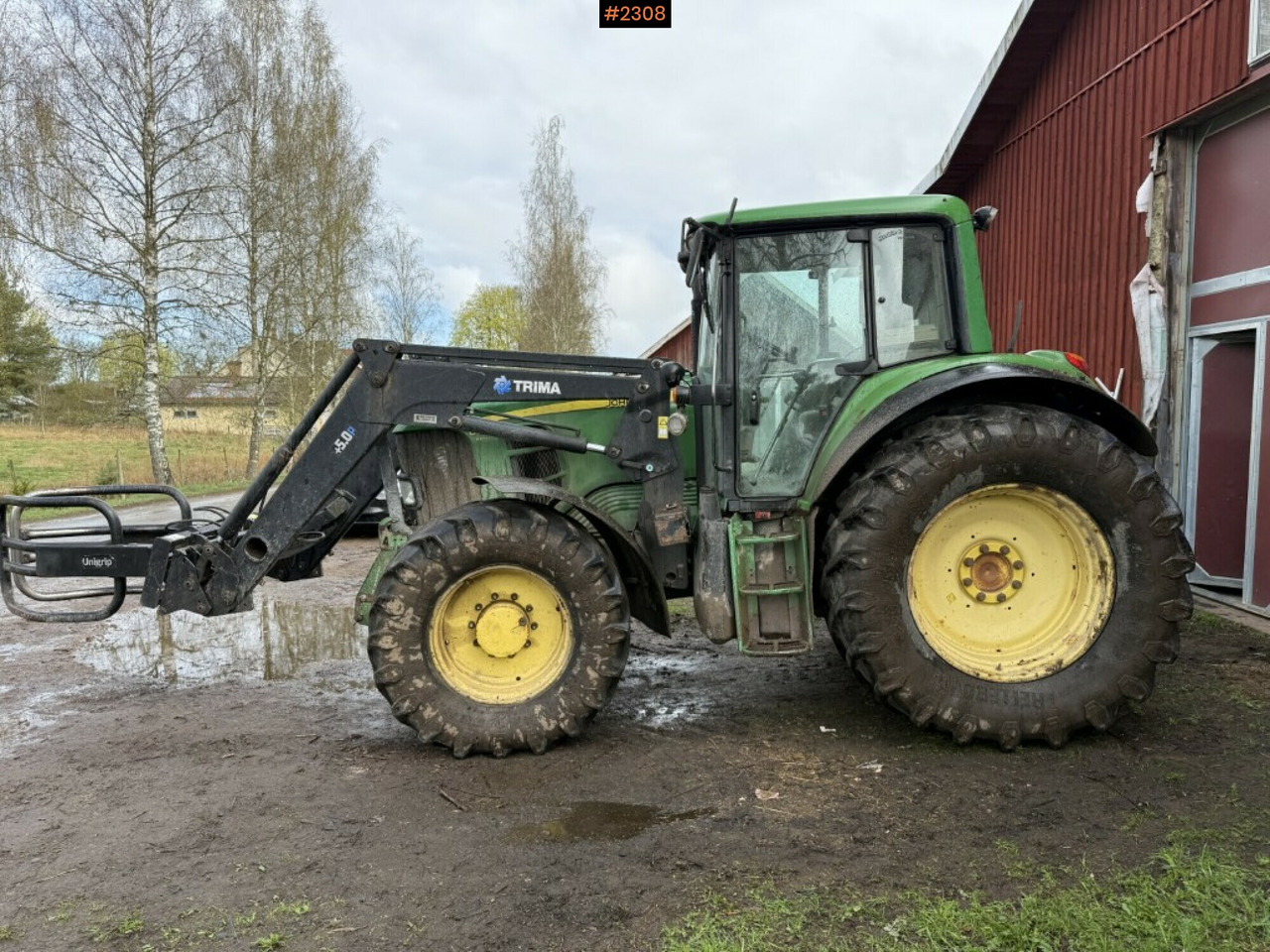 Tractor John Deere 6930 Premium with front loader (see video) - Traktor: slika tractor John Deere 6930 Premium with front loader (see video) - Traktor Tractor John Deere 6930 Premium with front loader (see video) - Traktor: slika tractor John Deere 6930 Premium with front loader (see video) - Traktor