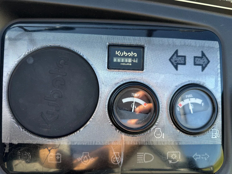 Vrtna freza Kubota RTV 900 4X4: slika Vrtna freza Kubota RTV 900 4X4
