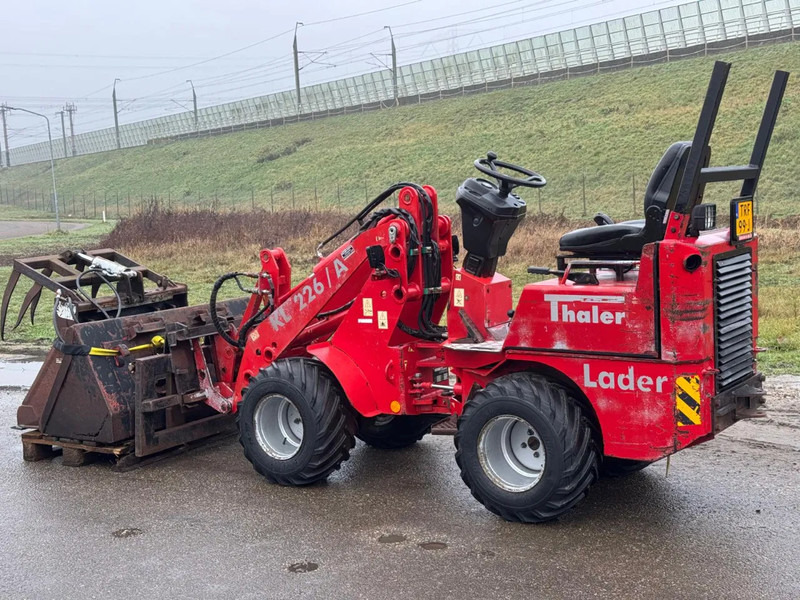 THALER KL 226 A complete incl. set aanbouwdelen - Kompaktni utovarivač gusjeničar: slika THALER KL 226 A complete incl. set aanbouwdelen - Kompaktni utovarivač gusjeničar THALER KL 226 A complete incl. set aanbouwdelen - Kompaktni utovarivač gusjeničar: slika THALER KL 226 A complete incl. set aanbouwdelen - Kompaktni utovarivač gusjeničar