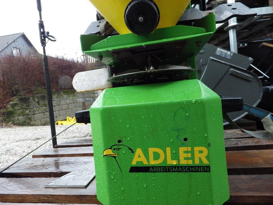 Ralica za snijeg Schneeschild + Kehrmaschine für KRAMER 350 180 112: slika Ralica za snijeg Schneeschild + Kehrmaschine für KRAMER 350 180 112 Ralica za snijeg Schneeschild + Kehrmaschine für KRAMER 350 180 112: slika Ralica za snijeg Schneeschild + Kehrmaschine für KRAMER 350 180 112