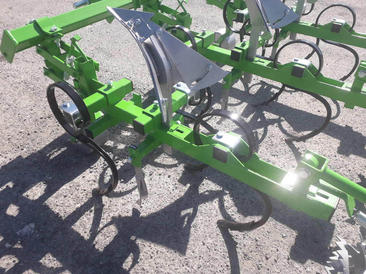 BOMET Bineuse Butteuse à rouleaux 2 rangs NORMA - Drljača: slika BOMET Bineuse Butteuse à rouleaux 2 rangs NORMA - Drljača BOMET Bineuse Butteuse à rouleaux 2 rangs NORMA - Drljača: slika BOMET Bineuse Butteuse à rouleaux 2 rangs NORMA - Drljača