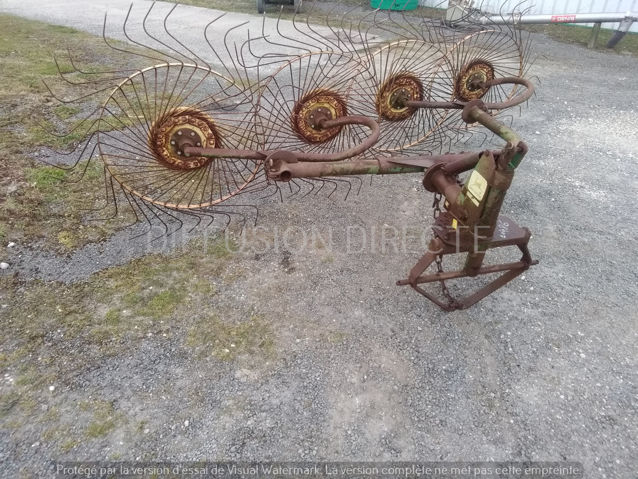 JOHN DEERE ANDAINEUR P 140 - Prevrtač sijena/ Grabulje: slika JOHN DEERE ANDAINEUR P 140 - Prevrtač sijena/ Grabulje JOHN DEERE ANDAINEUR P 140 - Prevrtač sijena/ Grabulje: slika JOHN DEERE ANDAINEUR P 140 - Prevrtač sijena/ Grabulje