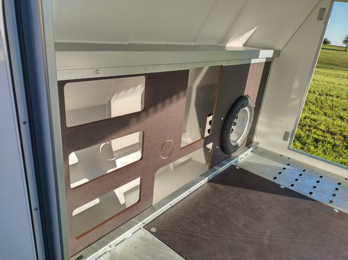 BRIAN JAMES TRAILERS RaceSport 340-5510 - Prikolica za prijevoz automobila: slika BRIAN JAMES TRAILERS RaceSport 340-5510 - Prikolica za prijevoz automobila BRIAN JAMES TRAILERS RaceSport 340-5510 - Prikolica za prijevoz automobila: slika BRIAN JAMES TRAILERS RaceSport 340-5510 - Prikolica za prijevoz automobila