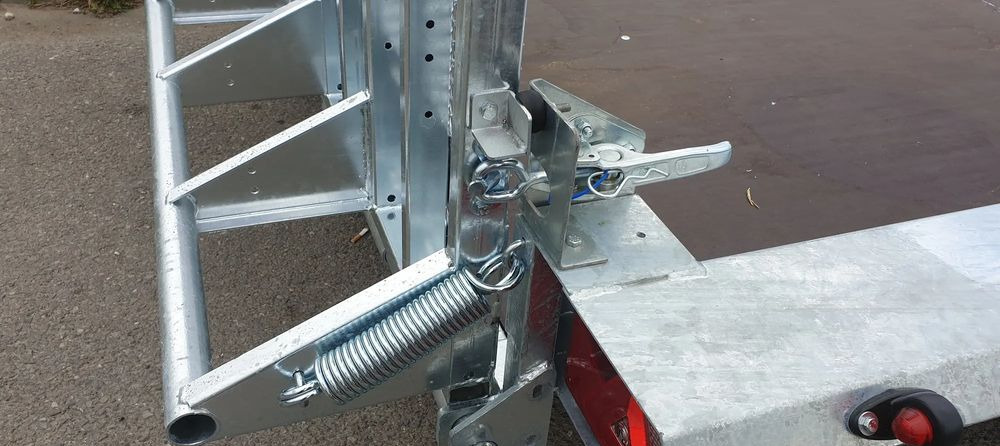 TEMARED BUILDER 3 4018 S 3 oś - Prikolica za radne strojeve: slika TEMARED BUILDER 3 4018 S 3 oś - Prikolica za radne strojeve TEMARED BUILDER 3 4018 S 3 oś - Prikolica za radne strojeve: slika TEMARED BUILDER 3 4018 S 3 oś - Prikolica za radne strojeve