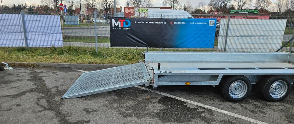 TEMARED HENRA BUILDER 4017 - Prikolica za radne strojeve: slika TEMARED HENRA BUILDER 4017 - Prikolica za radne strojeve TEMARED HENRA BUILDER 4017 - Prikolica za radne strojeve: slika TEMARED HENRA BUILDER 4017 - Prikolica za radne strojeve