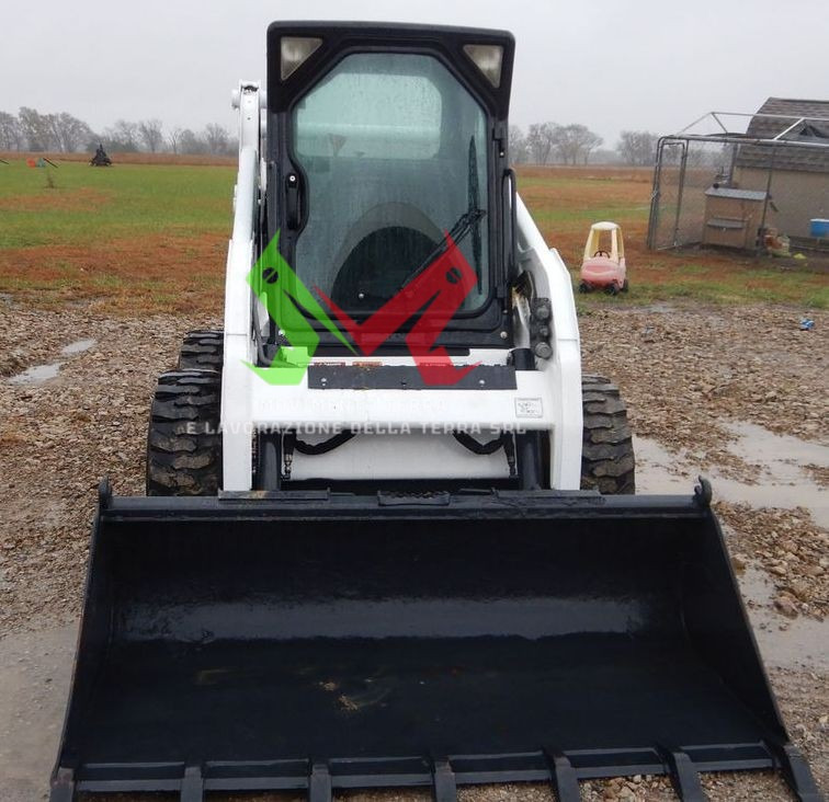 Bobcat S 185 - Mini utovarivač: slika Bobcat S 185 - Mini utovarivač Bobcat S 185 - Mini utovarivač: slika Bobcat S 185 - Mini utovarivač
