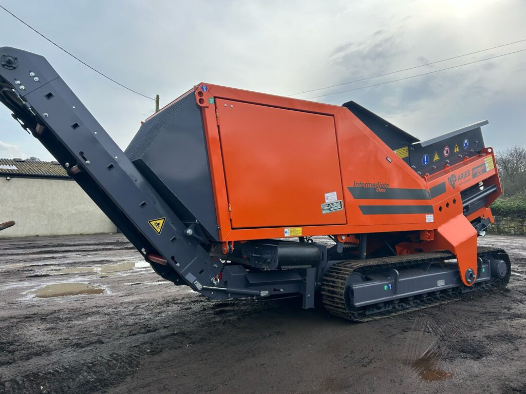 Arjes EKOMAXX 800 - Industrijski šreder: slika Arjes EKOMAXX 800 - Industrijski šreder Arjes EKOMAXX 800 - Industrijski šreder: slika Arjes EKOMAXX 800 - Industrijski šreder