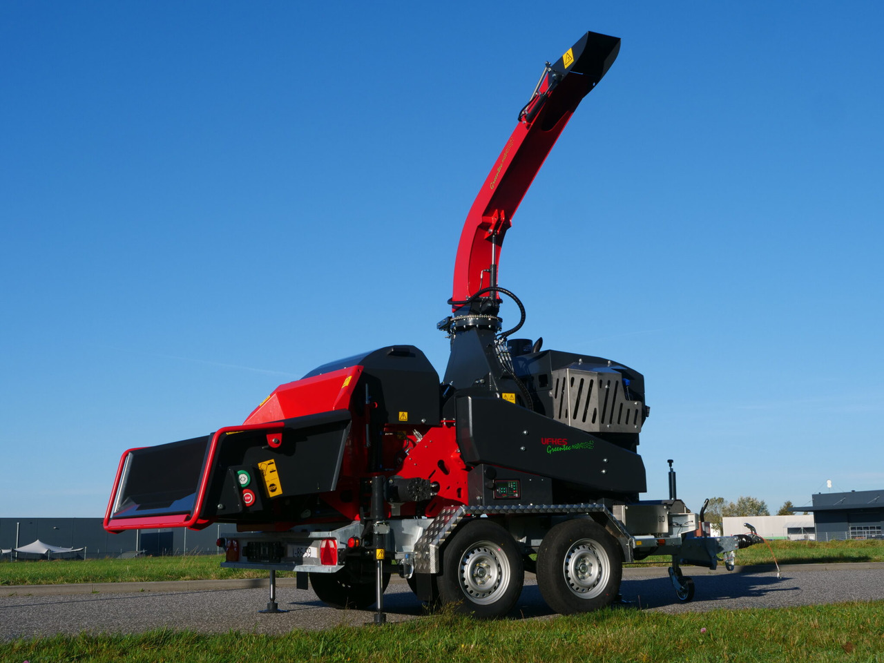 Drobilica za drvo Jaguar 40 3-point linkage: slika Drobilica za drvo Jaguar 40 3-point linkage Drobilica za drvo Jaguar 40 3-point linkage: slika Drobilica za drvo Jaguar 40 3-point linkage