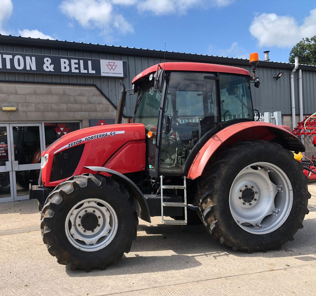 2012 Zetor Forterra 95, 2900 Hours - Traktor: slika 2012 Zetor Forterra 95, 2900 Hours - Traktor 2012 Zetor Forterra 95, 2900 Hours - Traktor: slika 2012 Zetor Forterra 95, 2900 Hours - Traktor