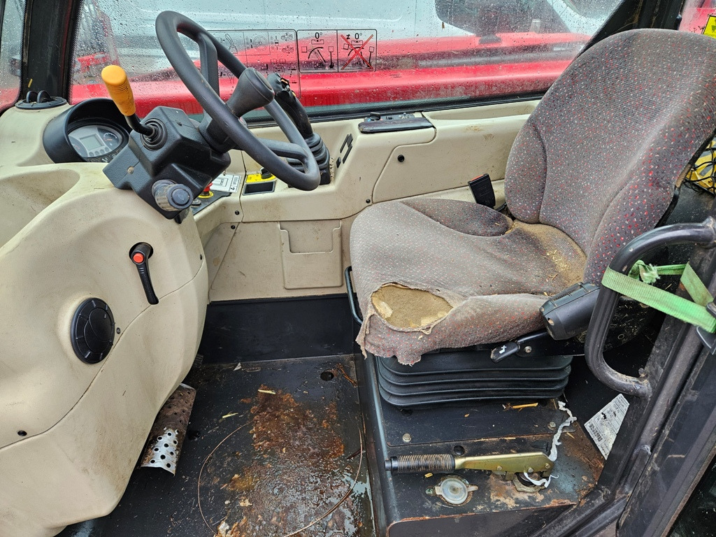 2016 MF 9305 Telescopic handler - Teleskopski rukovatelj: slika 2016 MF 9305 Telescopic handler - Teleskopski rukovatelj 2016 MF 9305 Telescopic handler - Teleskopski rukovatelj: slika 2016 MF 9305 Telescopic handler - Teleskopski rukovatelj