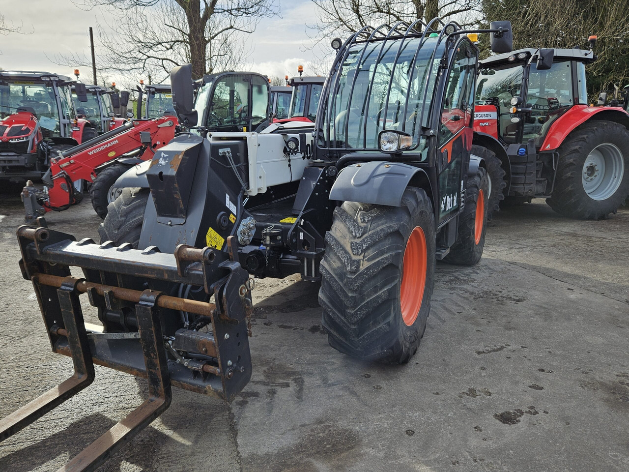 2019 Bobcat TL4380, good condition machine - Teleskopski rukovatelj: slika 2019 Bobcat TL4380, good condition machine - Teleskopski rukovatelj 2019 Bobcat TL4380, good condition machine - Teleskopski rukovatelj: slika 2019 Bobcat TL4380, good condition machine - Teleskopski rukovatelj