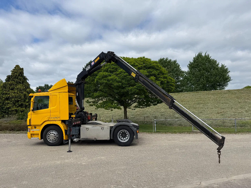 Scania P320 HMF 1450 - Kamion s kranom: slika Scania P320 HMF 1450 - Kamion s kranom Scania P320 HMF 1450 - Kamion s kranom: slika Scania P320 HMF 1450 - Kamion s kranom