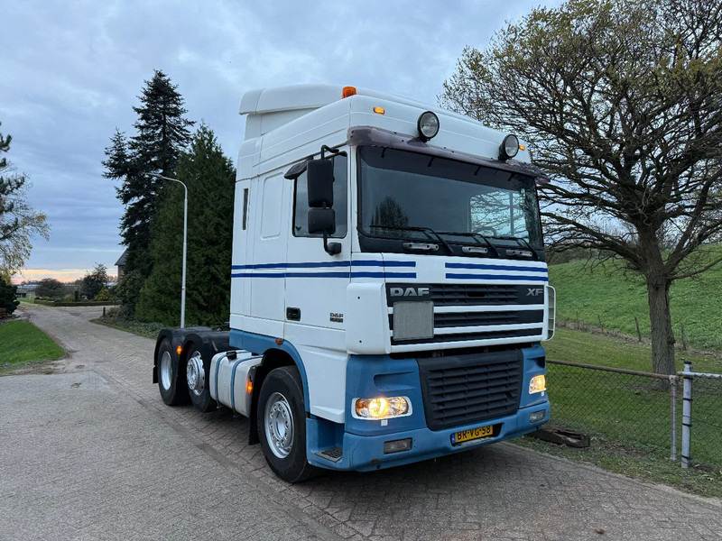 DAF 95.430 6X2-EUR3- LOW KM-NL TRUCK - Tegljač: slika DAF 95.430 6X2-EUR3- LOW KM-NL TRUCK - Tegljač DAF 95.430 6X2-EUR3- LOW KM-NL TRUCK - Tegljač: slika DAF 95.430 6X2-EUR3- LOW KM-NL TRUCK - Tegljač