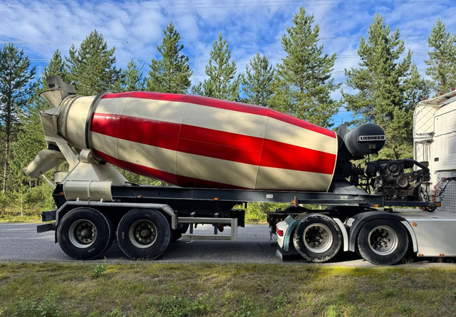Liebherr12m3 Perävaunu - Poluprikolica mikser: slika Liebherr12m3 Perävaunu - Poluprikolica mikser Liebherr12m3 Perävaunu - Poluprikolica mikser: slika Liebherr12m3 Perävaunu - Poluprikolica mikser