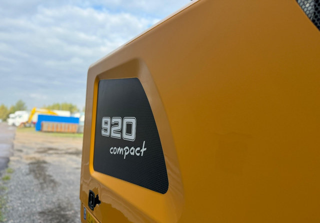 Bager gusjeničar LiebherrR920 Compact + Marttiini: slika Bager gusjeničar LiebherrR920 Compact + Marttiini Bager gusjeničar LiebherrR920 Compact + Marttiini: slika Bager gusjeničar LiebherrR920 Compact + Marttiini