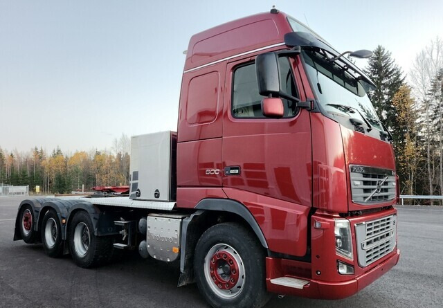 Volvo FH16 600 8x4 - Tegljač: slika Volvo FH16 600 8x4 - Tegljač Volvo FH16 600 8x4 - Tegljač: slika Volvo FH16 600 8x4 - Tegljač