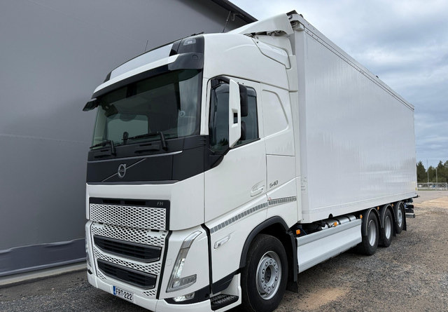 Volvo FH 540 8x4 66m3 - Kamion sandučar: slika Volvo FH 540 8x4 66m3 - Kamion sandučar Volvo FH 540 8x4 66m3 - Kamion sandučar: slika Volvo FH 540 8x4 66m3 - Kamion sandučar