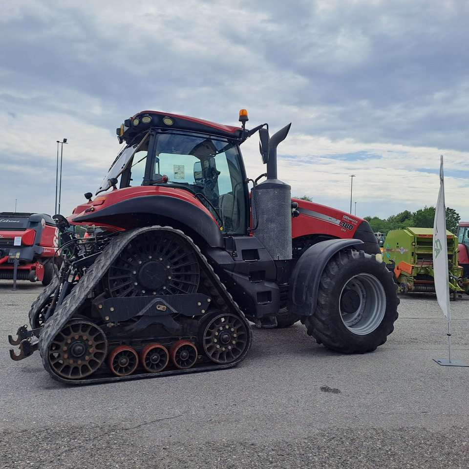 CASE IH 380 MAGNUM CVX - Traktor: slika CASE IH 380 MAGNUM CVX - Traktor CASE IH 380 MAGNUM CVX - Traktor: slika CASE IH 380 MAGNUM CVX - Traktor