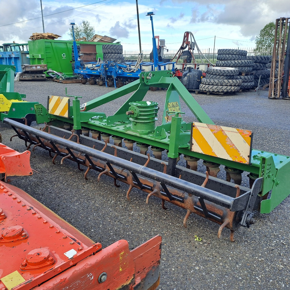 ERPICE ROTANTE MORENI SERIE MA MODELLO 3500 - Roto drljača: slika ERPICE ROTANTE MORENI SERIE MA MODELLO 3500 - Roto drljača ERPICE ROTANTE MORENI SERIE MA MODELLO 3500 - Roto drljača: slika ERPICE ROTANTE MORENI SERIE MA MODELLO 3500 - Roto drljača