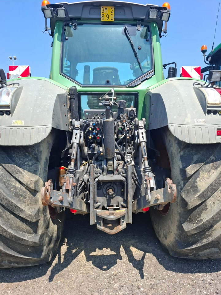 FENDT 828 VARIO PROFIPLUS - Traktor: slika FENDT 828 VARIO PROFIPLUS - Traktor FENDT 828 VARIO PROFIPLUS - Traktor: slika FENDT 828 VARIO PROFIPLUS - Traktor