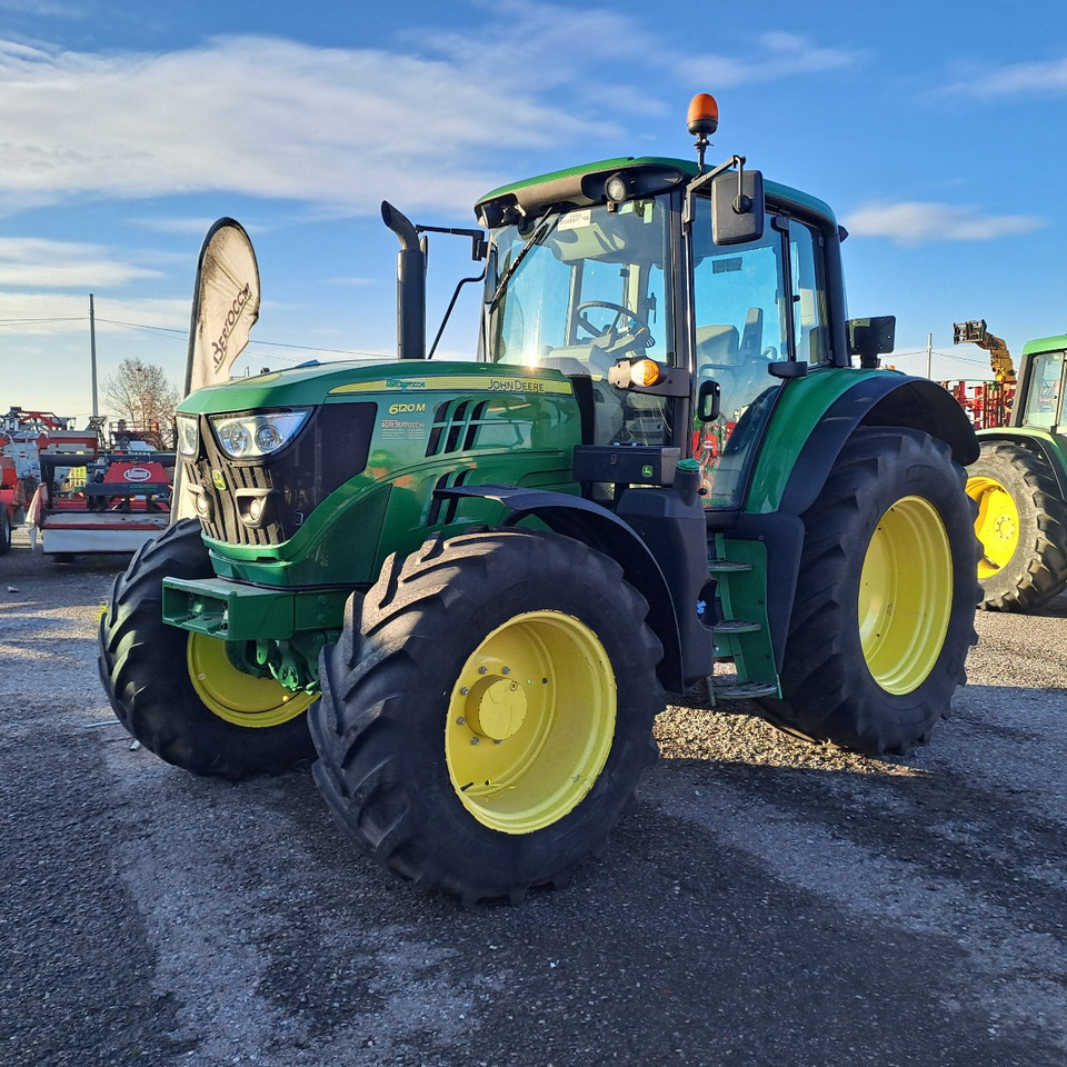 JOHN DEERE 6120 m - Traktor: slika JOHN DEERE 6120 m - Traktor JOHN DEERE 6120 m - Traktor: slika JOHN DEERE 6120 m - Traktor