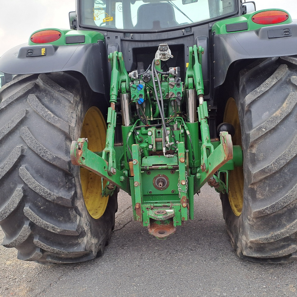 JOHN DEERE 6170R - Traktor: slika JOHN DEERE 6170R - Traktor JOHN DEERE 6170R - Traktor: slika JOHN DEERE 6170R - Traktor