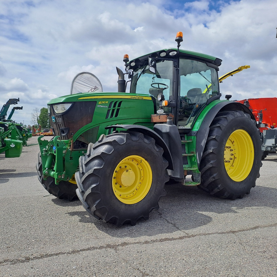 JOHN DEERE 6210R - Traktor: slika JOHN DEERE 6210R - Traktor JOHN DEERE 6210R - Traktor: slika JOHN DEERE 6210R - Traktor