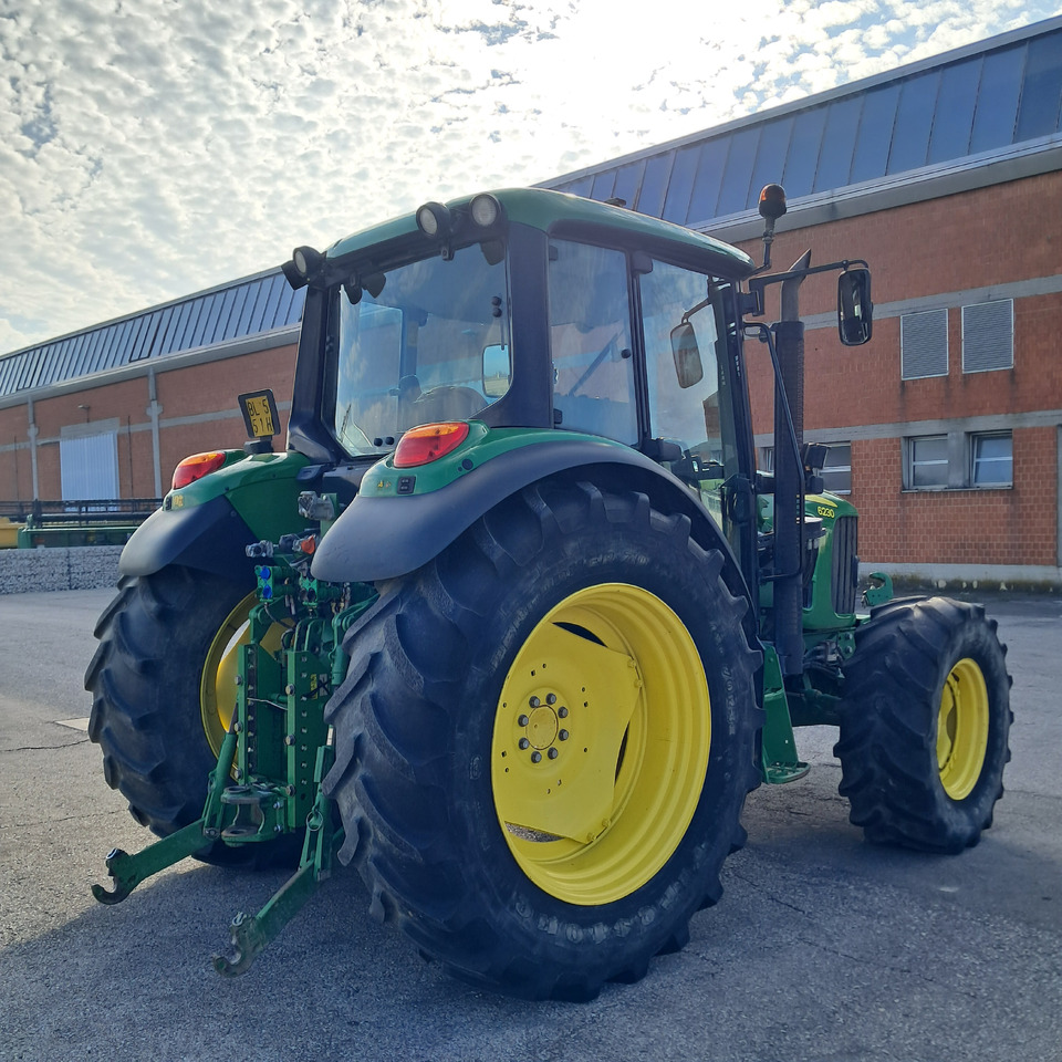 JOHN DEERE 6230 - Traktor: slika  JOHN DEERE 6230 - Traktor JOHN DEERE 6230 - Traktor: slika  JOHN DEERE 6230 - Traktor
