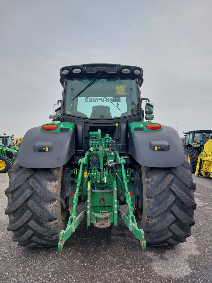 JOHN DEERE 6230R - Traktor: slika JOHN DEERE 6230R - Traktor JOHN DEERE 6230R - Traktor: slika JOHN DEERE 6230R - Traktor