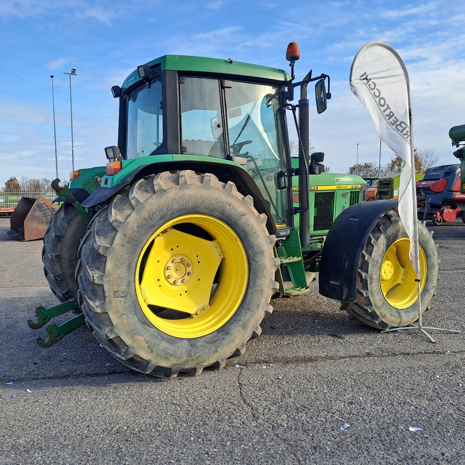 JOHN DEERE 6410 - Traktor: slika JOHN DEERE 6410 - Traktor JOHN DEERE 6410 - Traktor: slika JOHN DEERE 6410 - Traktor