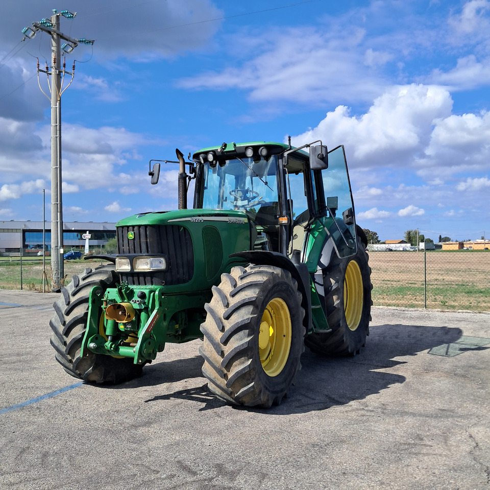 JOHN DEERE 6920S - Traktor: slika JOHN DEERE 6920S - Traktor JOHN DEERE 6920S - Traktor: slika JOHN DEERE 6920S - Traktor