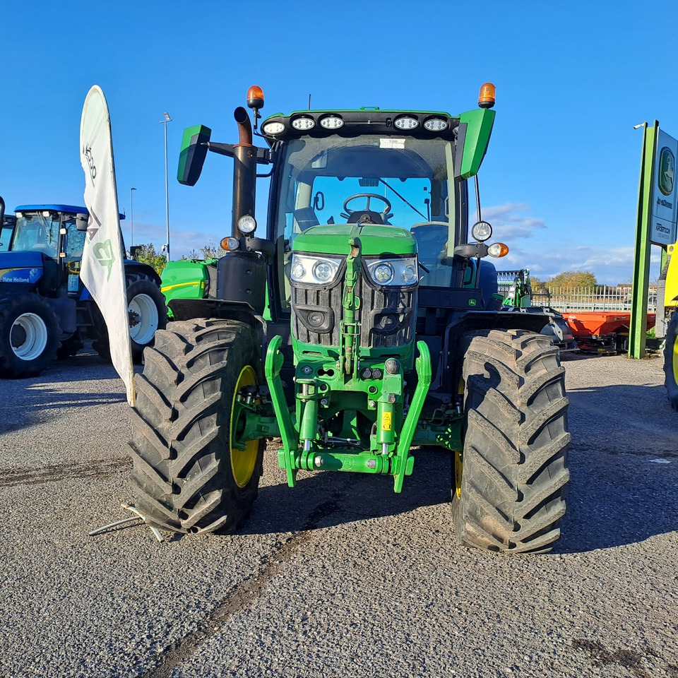 JOHN DEERE 6R 150 - Traktor: slika JOHN DEERE 6R 150 - Traktor JOHN DEERE 6R 150 - Traktor: slika JOHN DEERE 6R 150 - Traktor