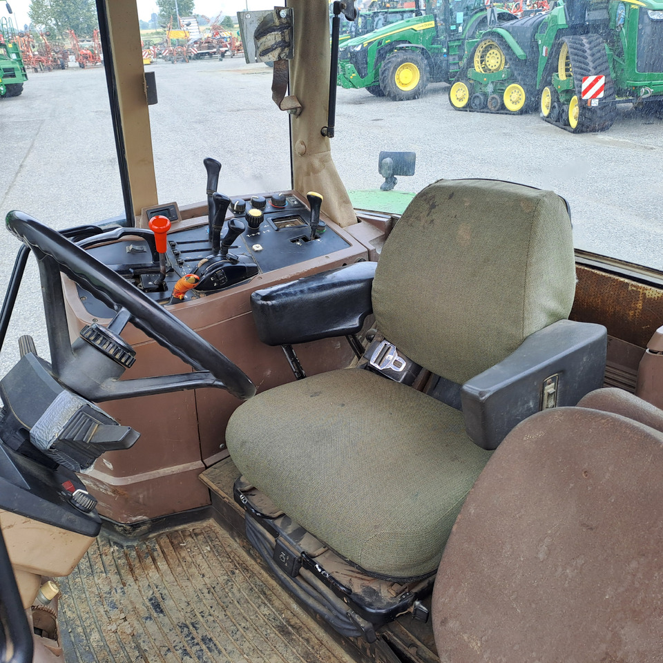 Traktor JOHN DEERE 7700: slika Traktor JOHN DEERE 7700