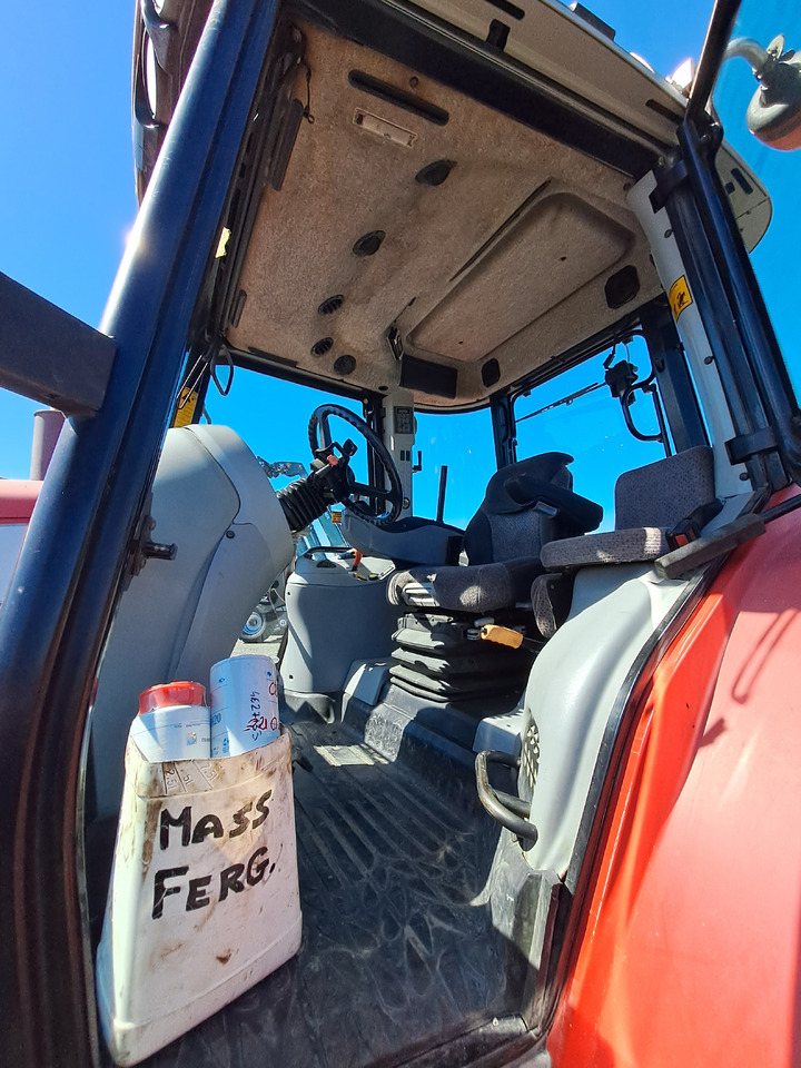 MASSEY FERGUSON 7480 DYNA-VT - Traktor: slika MASSEY FERGUSON 7480 DYNA-VT - Traktor MASSEY FERGUSON 7480 DYNA-VT - Traktor: slika MASSEY FERGUSON 7480 DYNA-VT - Traktor