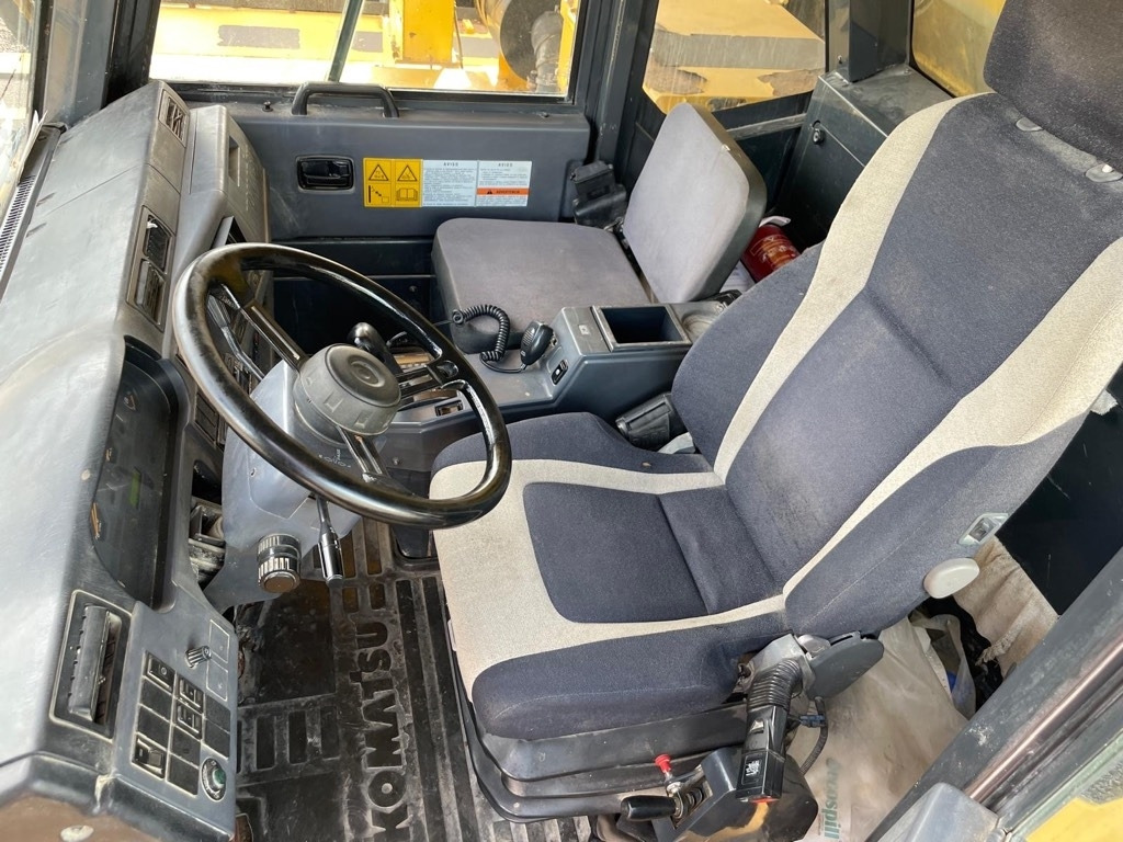 Komatsu HD 465-7 E0 - Kruti istovarivač/ Kamion za prijevoz kamenja: slika Komatsu HD 465-7 E0 - Kruti istovarivač/ Kamion za prijevoz kamenja Komatsu HD 465-7 E0 - Kruti istovarivač/ Kamion za prijevoz kamenja: slika Komatsu HD 465-7 E0 - Kruti istovarivač/ Kamion za prijevoz kamenja