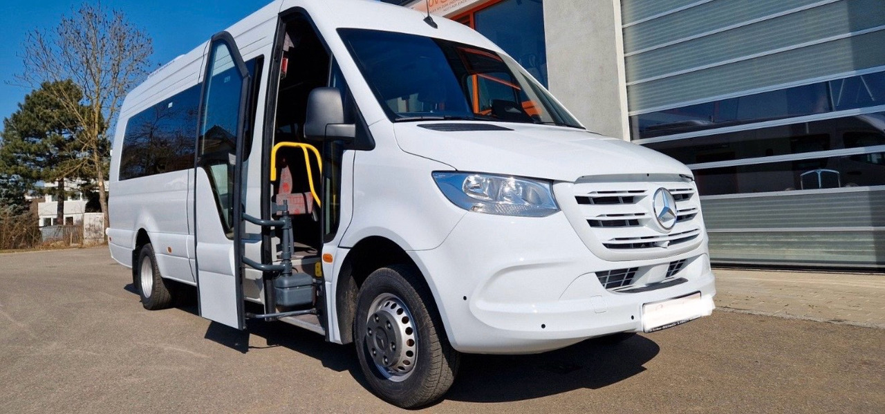 Mercedes Benz Sprinter 515 CDI ADA Systeme 22 sitze - Minibus, Putnički kombi: slika Mercedes Benz Sprinter 515 CDI ADA Systeme 22 sitze - Minibus, Putnički kombi Mercedes Benz Sprinter 515 CDI ADA Systeme 22 sitze - Minibus, Putnički kombi: slika Mercedes Benz Sprinter 515 CDI ADA Systeme 22 sitze - Minibus, Putnički kombi