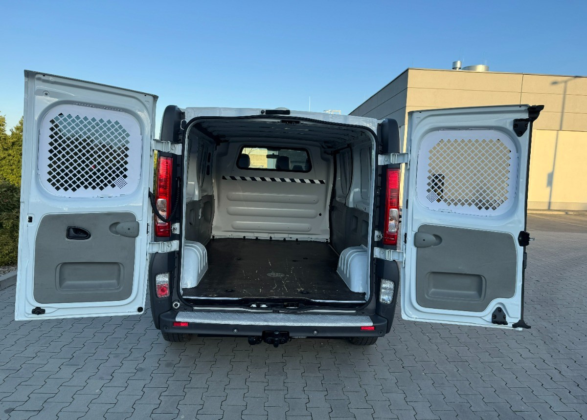 Renault Trafic 2.0 DCI 115KM LONG 2012 Rok Klimatyzacja Nawigacja BEZWYPADKOWY - Furgon: slika Renault Trafic 2.0 DCI 115KM LONG 2012 Rok Klimatyzacja Nawigacja BEZWYPADKOWY - Furgon Renault Trafic 2.0 DCI 115KM LONG 2012 Rok Klimatyzacja Nawigacja BEZWYPADKOWY - Furgon: slika Renault Trafic 2.0 DCI 115KM LONG 2012 Rok Klimatyzacja Nawigacja BEZWYPADKOWY - Furgon