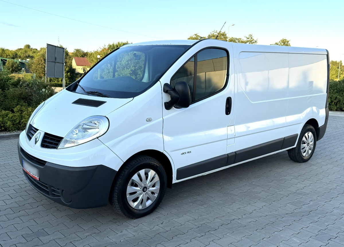 Renault Trafic 2.0 DCI 115KM LONG 2012 Rok Klimatyzacja Nawigacja BEZWYPADKOWY - Furgon: slika Renault Trafic 2.0 DCI 115KM LONG 2012 Rok Klimatyzacja Nawigacja BEZWYPADKOWY - Furgon Renault Trafic 2.0 DCI 115KM LONG 2012 Rok Klimatyzacja Nawigacja BEZWYPADKOWY - Furgon: slika Renault Trafic 2.0 DCI 115KM LONG 2012 Rok Klimatyzacja Nawigacja BEZWYPADKOWY - Furgon