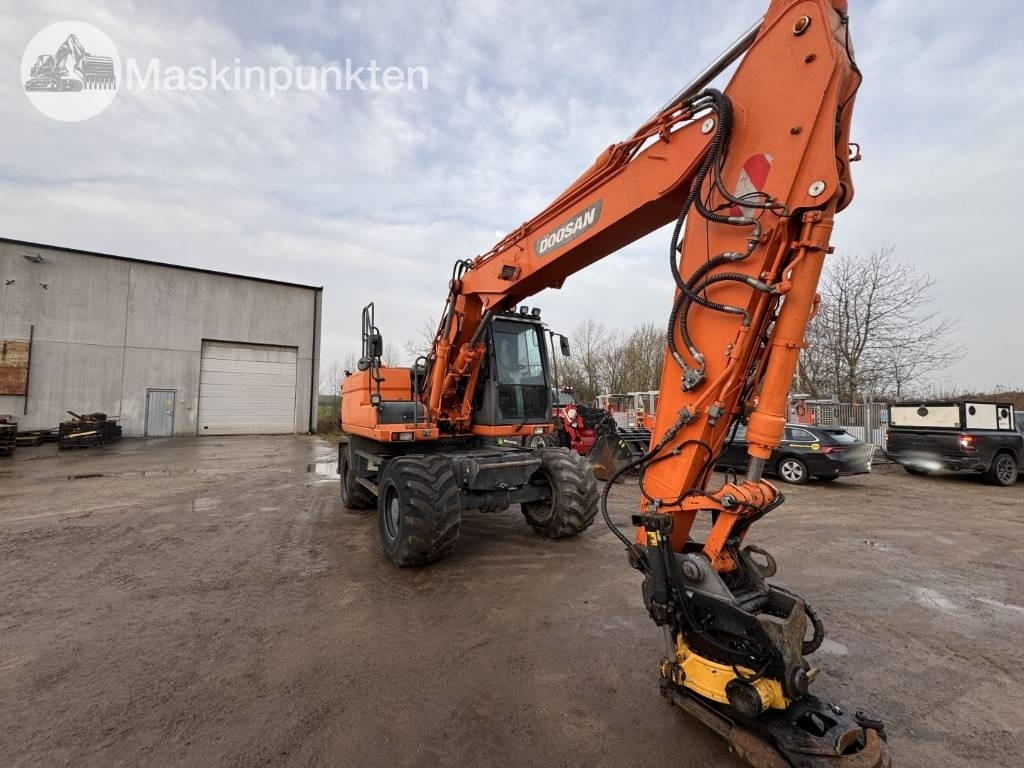 Atlas 160 W - Bager na kotačima: slika Atlas 160 W - Bager na kotačima Atlas 160 W - Bager na kotačima: slika Atlas 160 W - Bager na kotačima