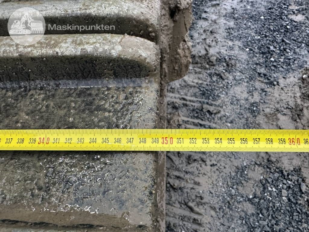 Bager gusjeničar CAT 352: slika Bager gusjeničar CAT 352
